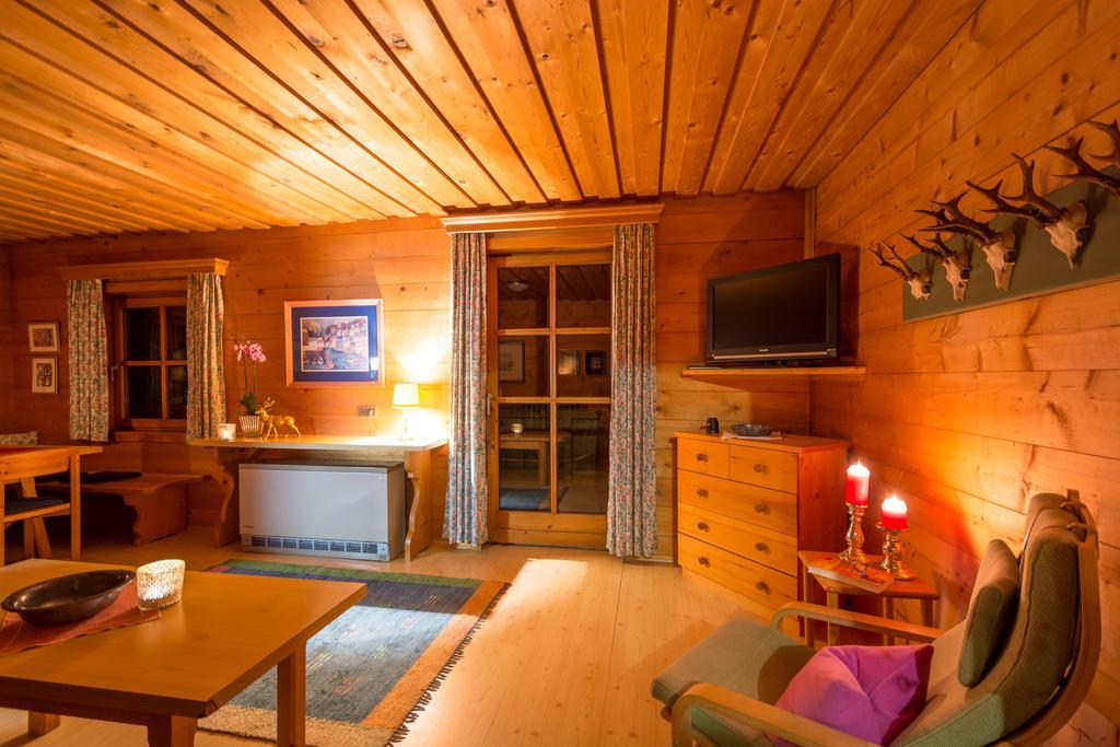 Chalets Ebner อีเบิน อิม พอนเกา ห้อง รูปภาพ